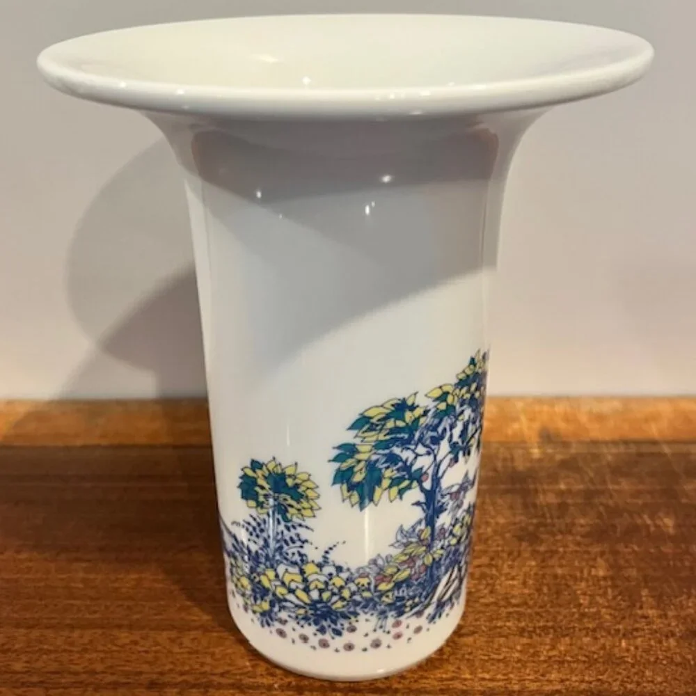 Rosenthal Studio Linie by Bjorn Wiinblad Serenade Vase Signed